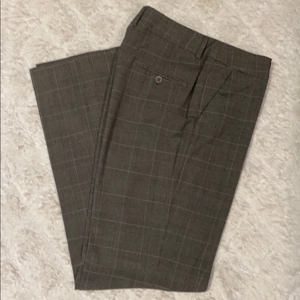 Classic Plaid Women’s Trousers - Olive Brown